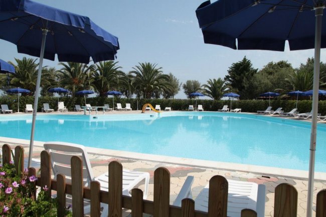 Vela Club Albergo Residence Sosta