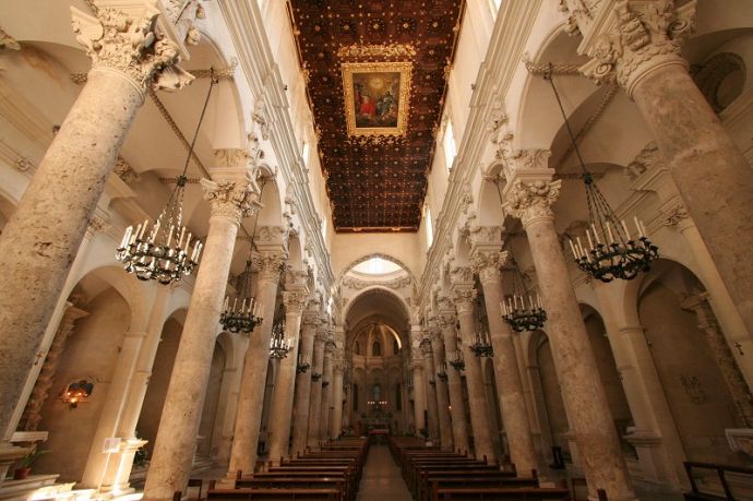 Interno della basilica di Santa Croce