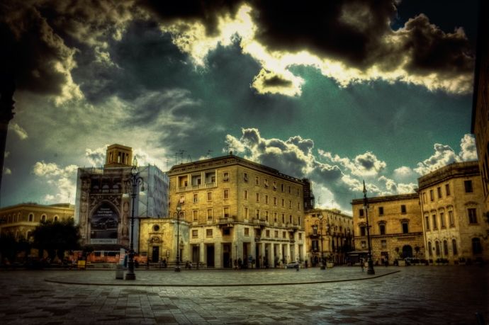 Piazza sant'Oronzo, Lecce