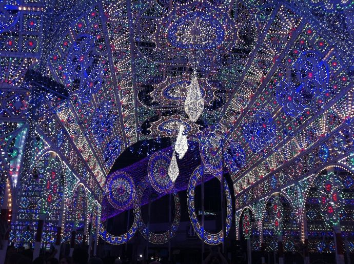 Luminarie festive nel Salento