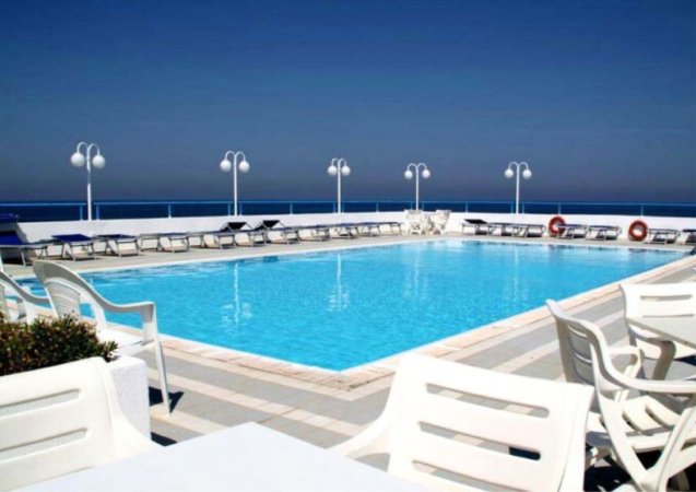 AH Eden Beach Torre Canne